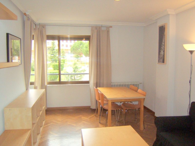 PASEO NOGALES / GARRIDO NORTE