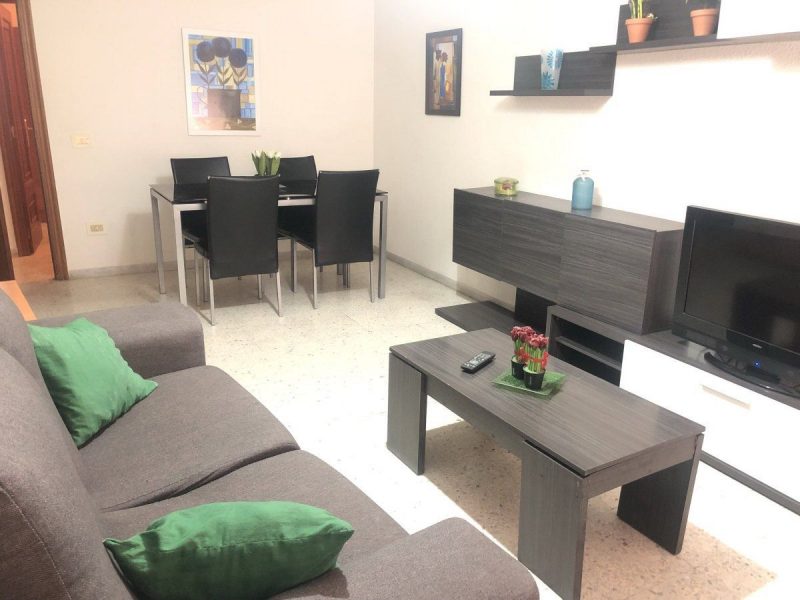 PISO EN C/ JUAN PICORNELL - BARRIO OESTE