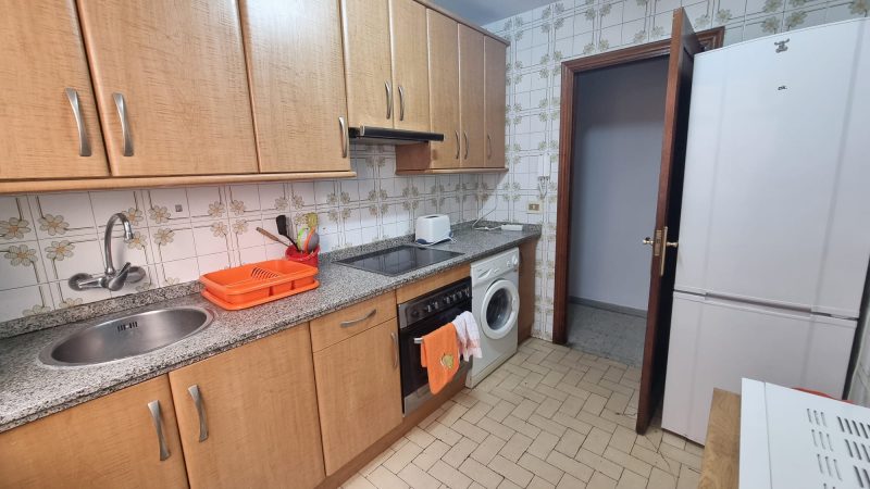 PISO EN C/ JUAN PICORNELL - BARRIO OESTE