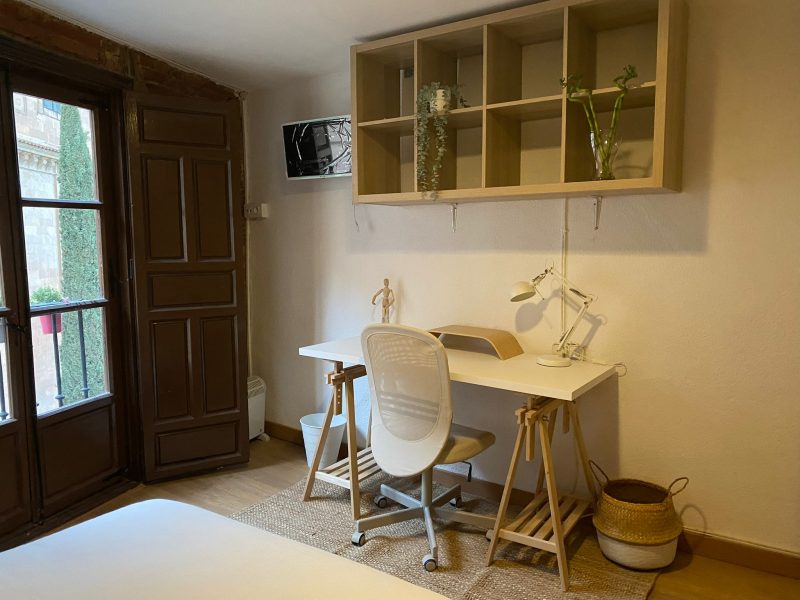 DÚPLEX EN UNIVERSIDAD / TENERÍAS