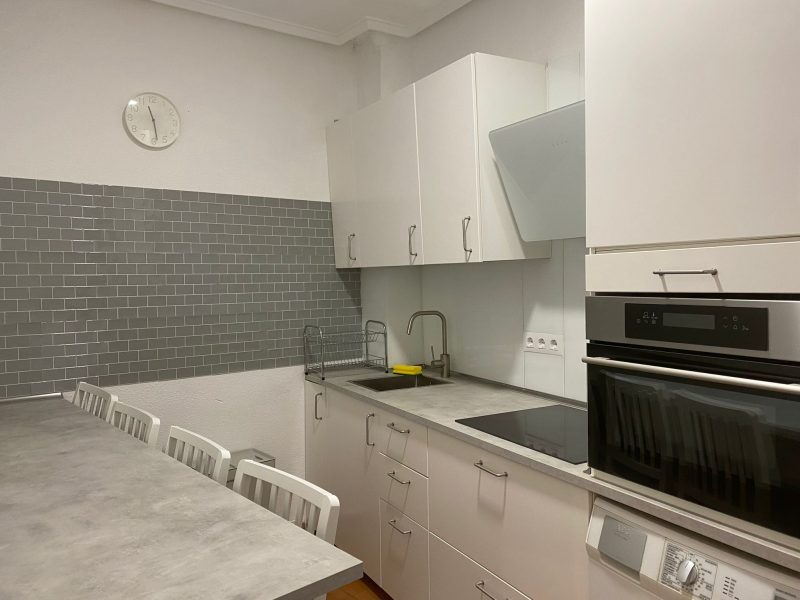 DÚPLEX EN UNIVERSIDAD / TENERÍAS