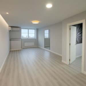 OFICINA / LOCAL EN BARRIO OESTE