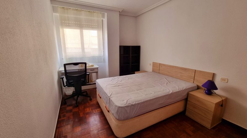 PISO EN CALLE PRÍNCIPE