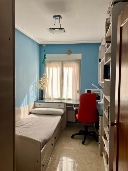 PISO EN BARRIO OESTE