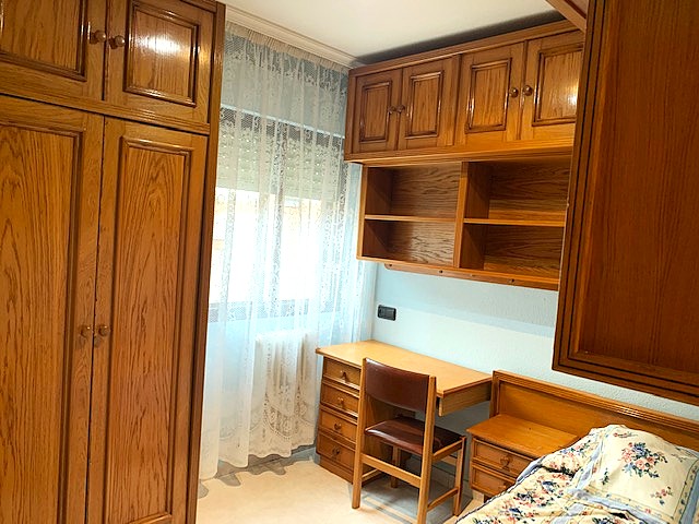 PISO EN VENTA EN C/ GIRASOL