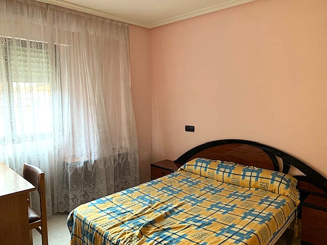 PISO EN VENTA EN C/ GIRASOL