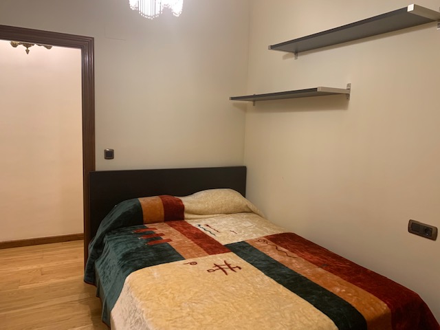 APARTAMENTO DE DOS DORMITORIOS EN PLAZA COLÓN