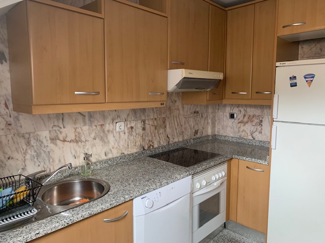 APARTAMENTO DE DOS DORMITORIOS EN PLAZA COLÓN