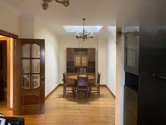 APARTAMENTO DE DOS DORMITORIOS EN PLAZA COLÓN