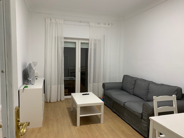CUATRO DORMITORIOS, EN AVDA. PORTUGAL, WIFI Y CALEFACCIÓN INCLUIDOS