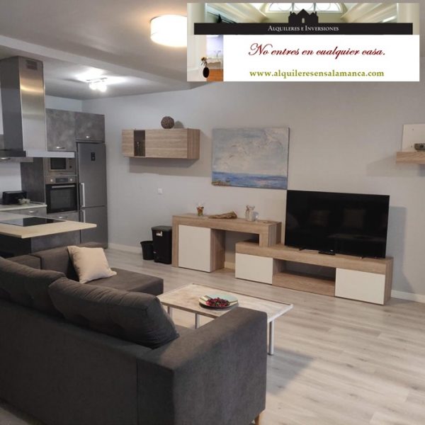 LUJO JUNTO A CARMELITAS