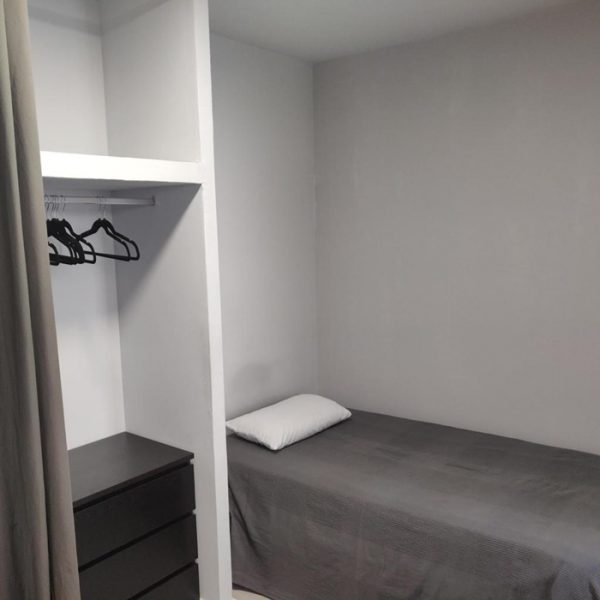 LUJO JUNTO A CARMELITAS