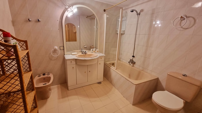 OPORTUNIDAD EN BARRIO VIDAL