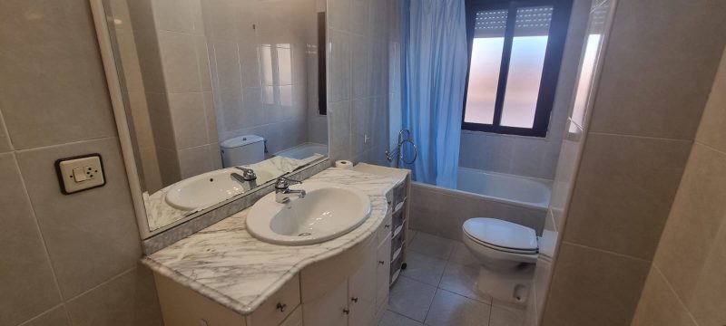 ÁTICO EN AVENIDA DE VILLAMAYOR