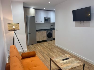 LUJO CON TODOS LOS GASTOS INCLUÍDOS JUNTO A GRAN VÍA, UN DORMITORIO