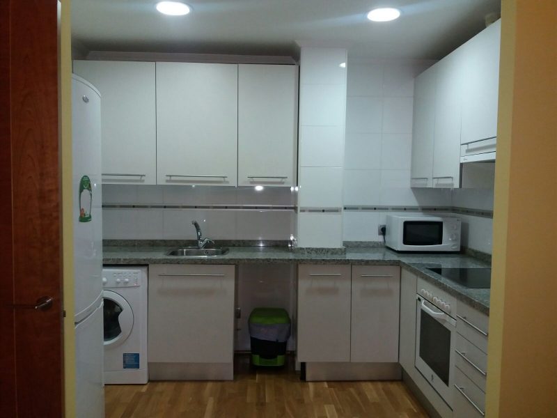 TRES DORMITORIOS, JUNTO AVENIDA VILLAMAYOR