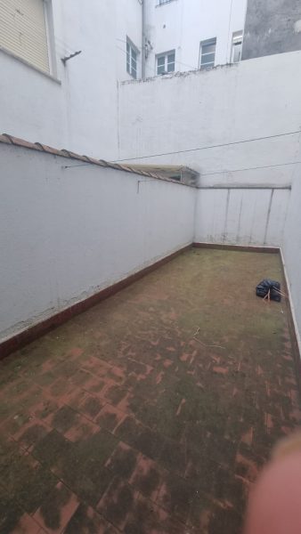 PISO DE TRES DORMITORIOS EN VENTA EN CALLE VITIGUDINO, JUNTO A AVDA. VILLAMAYOR