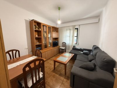 CUATRO DORMITORIOS EN BARRIO VIDAL, IDEAL ESTUDIANTES