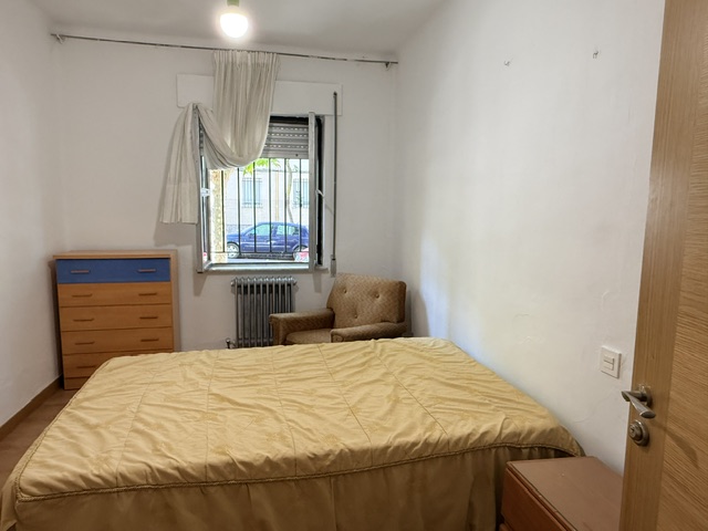 CUATRO DORMITORIOS EN BARRIO VIDAL, IDEAL ESTUDIANTES