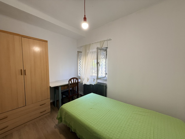 CUATRO DORMITORIOS EN BARRIO VIDAL, IDEAL ESTUDIANTES