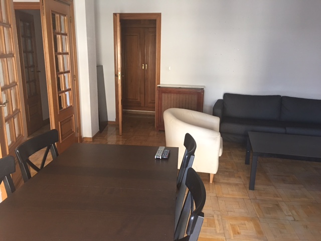 SEGUNDO SEMESTRE, EN PLENO CENTRO, CUATRO DORMITORIOS, TODOS LOS GASTOS INCLUÍDOS.
