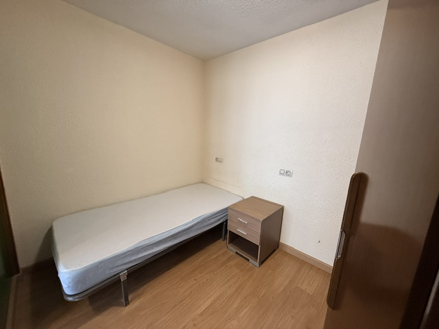 OPORTUNIDAD EN VENTA EN BARRIO OESTE, UN DORMITORIO, TOTALMENTE REFORMADO