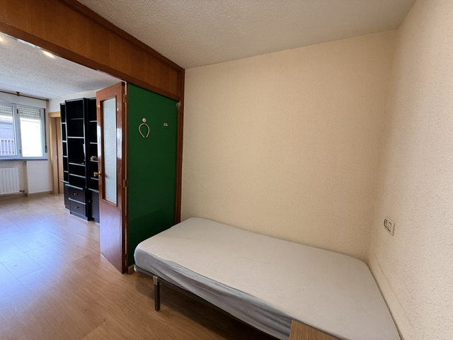 OPORTUNIDAD EN VENTA EN BARRIO OESTE, UN DORMITORIO, TOTALMENTE REFORMADO
