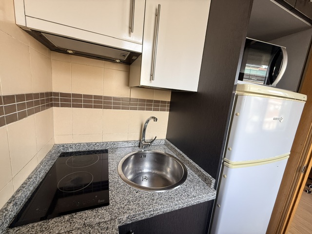 OPORTUNIDAD EN VENTA EN BARRIO OESTE, UN DORMITORIO, TOTALMENTE REFORMADO