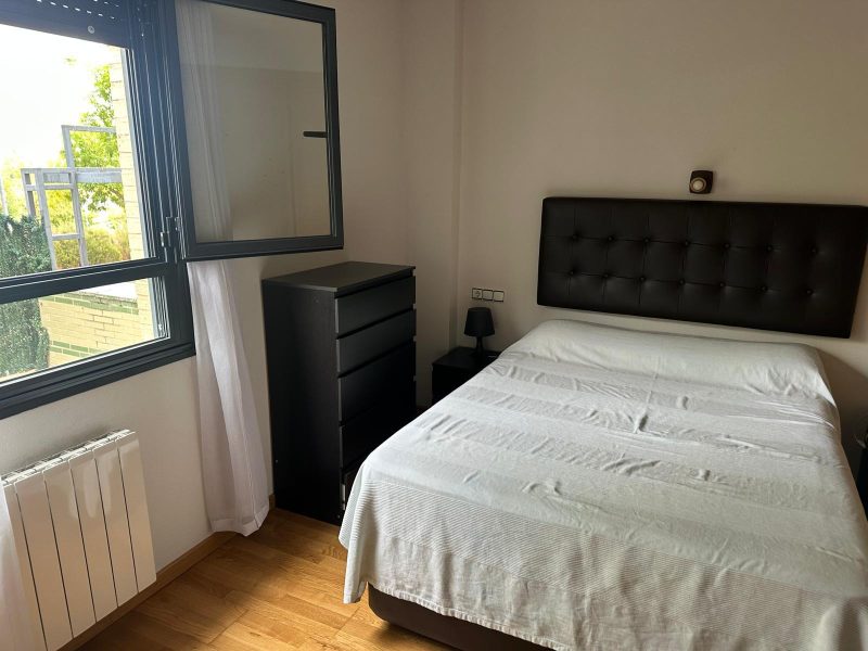 LUJO EN HUERTA OTEA, UN DORMITORIO, JARDÍN Y PLAZA DE GARAJE