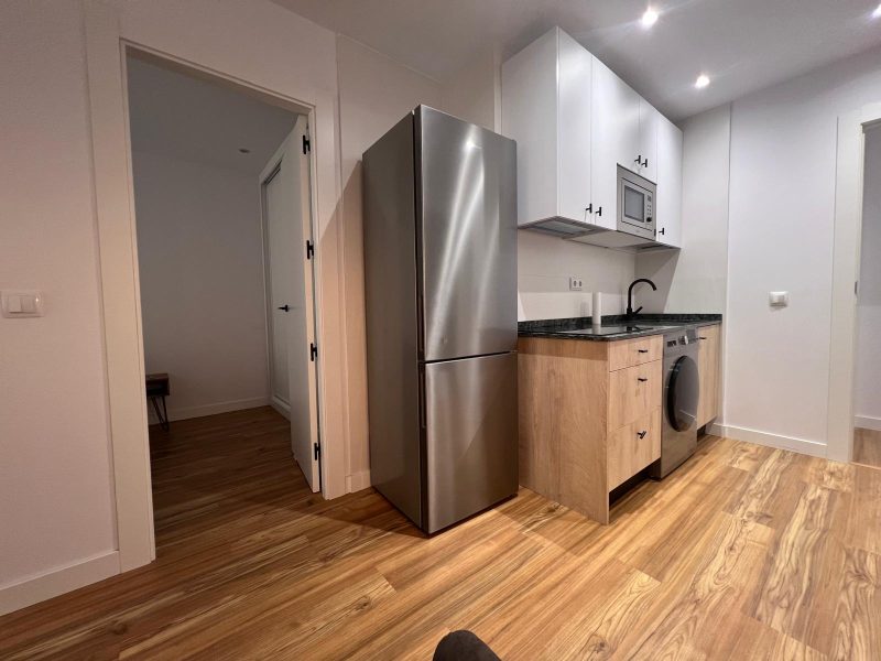 EN PLENO CENTRO, UN DORMITORIO, TODOS LOS GASTOS INCLUIDOS
